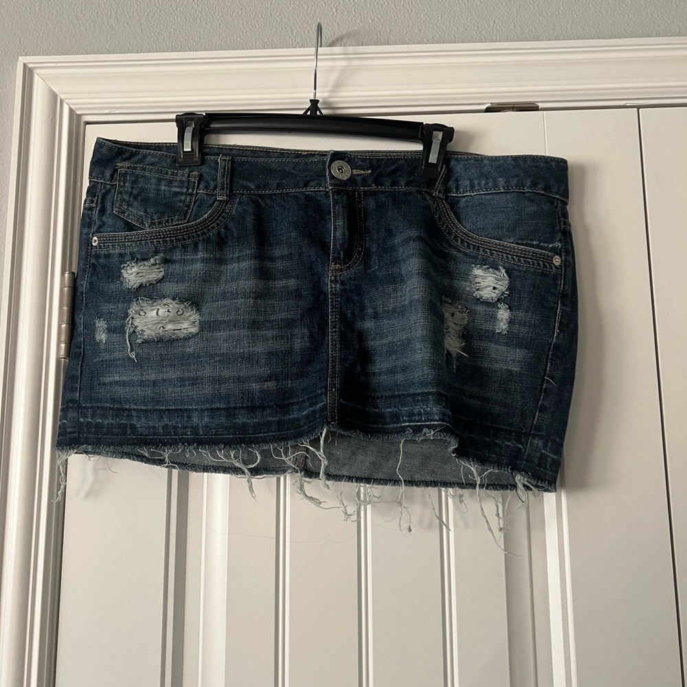 Vintage guess mini skirt